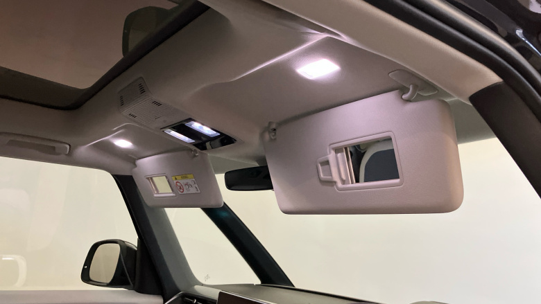 Volkswagen ID. Buzz 210kW Style Pro 86kWh 5dr LWB Auto [7St/Design+] Electric Estate